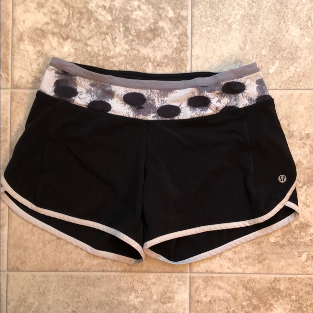 Lululemon turbo run shorts